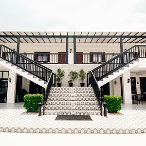 **** Hotel The Mansion Philippines