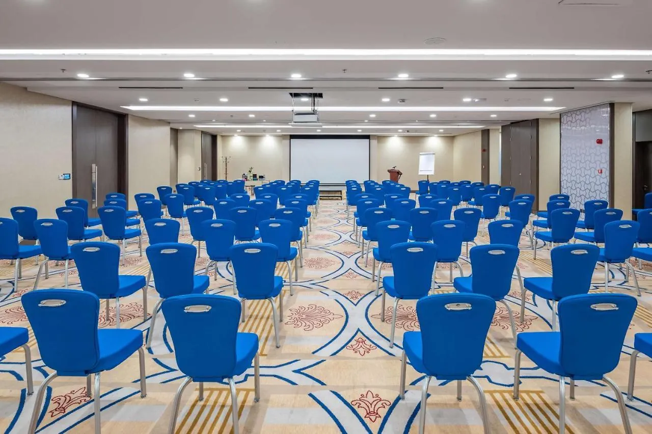 Radisson Blu Hotel, Jeddah Corniche 5*,  Suudi Arabistan