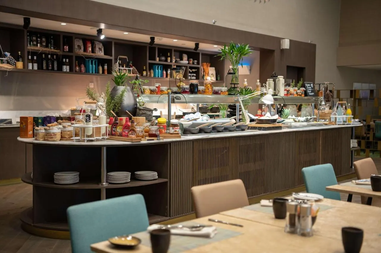 Radisson Blu Hotel, Jeddah Corniche Hotel