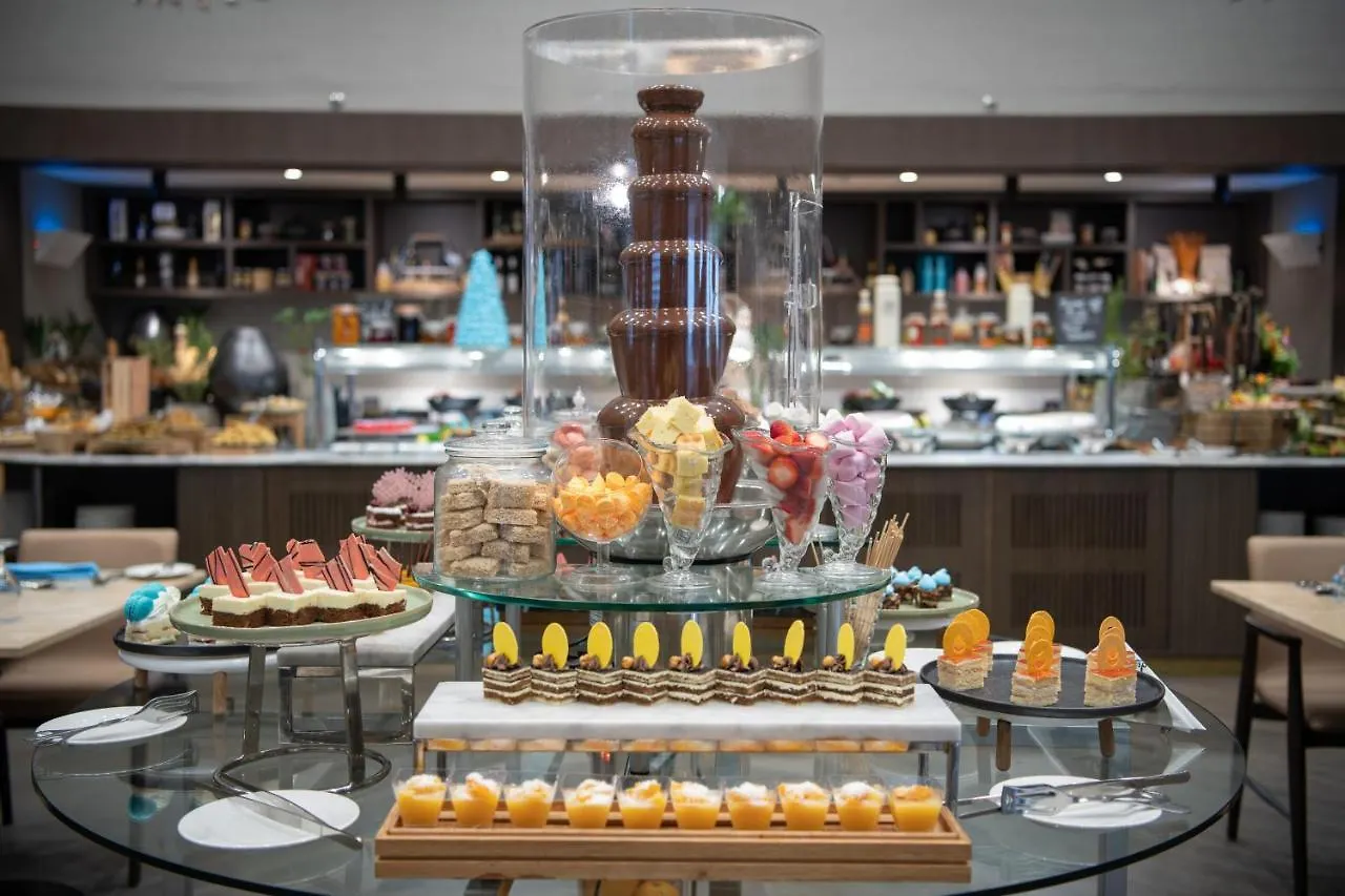 Radisson Blu Hotel, Jeddah Corniche 5*,  Saoedi-Arabië